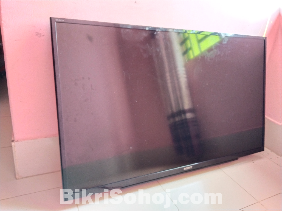 Sony LED (Smart TV)